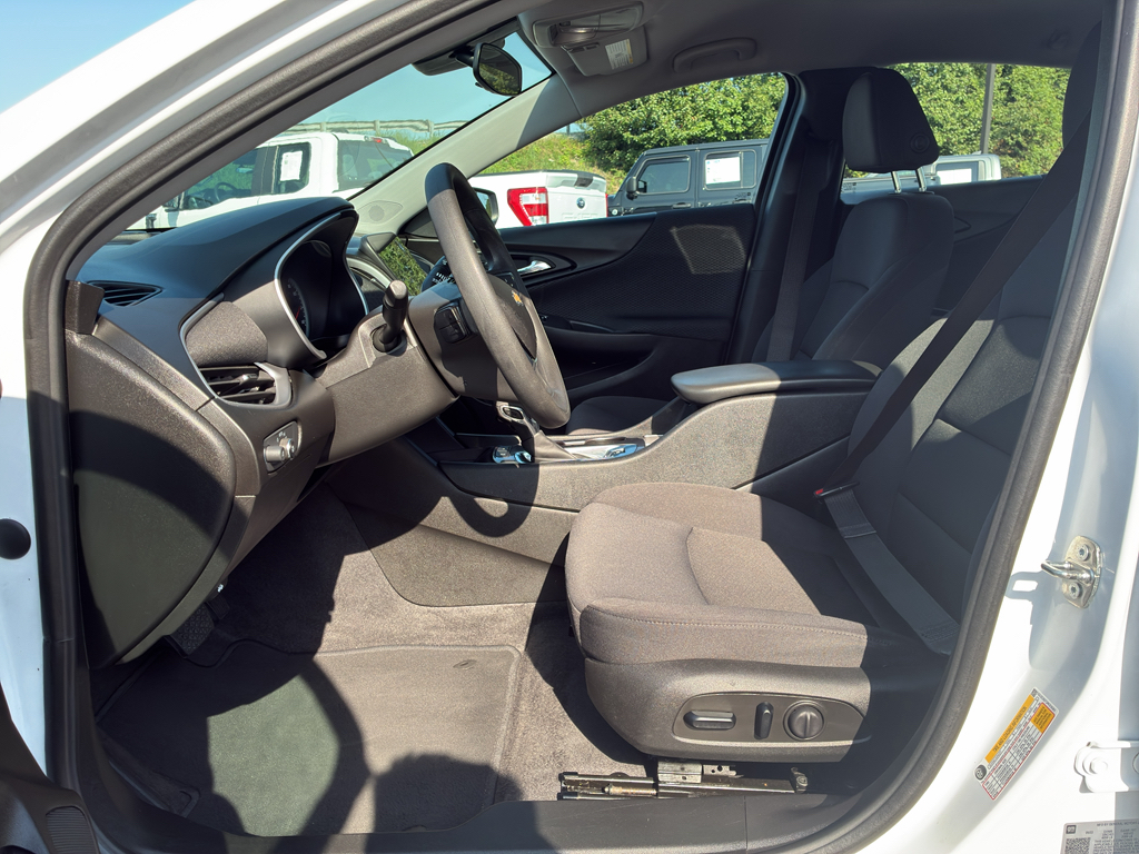 Used 2023 Chevrolet Malibu Sedan
