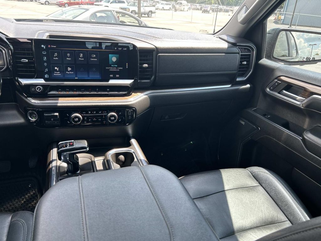 Used 2024 Chevrolet Silverado 1500 Truck