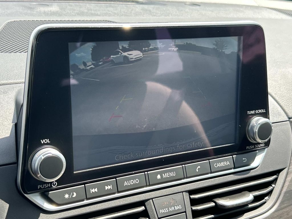 Used 2025 Nissan Altima Sedan