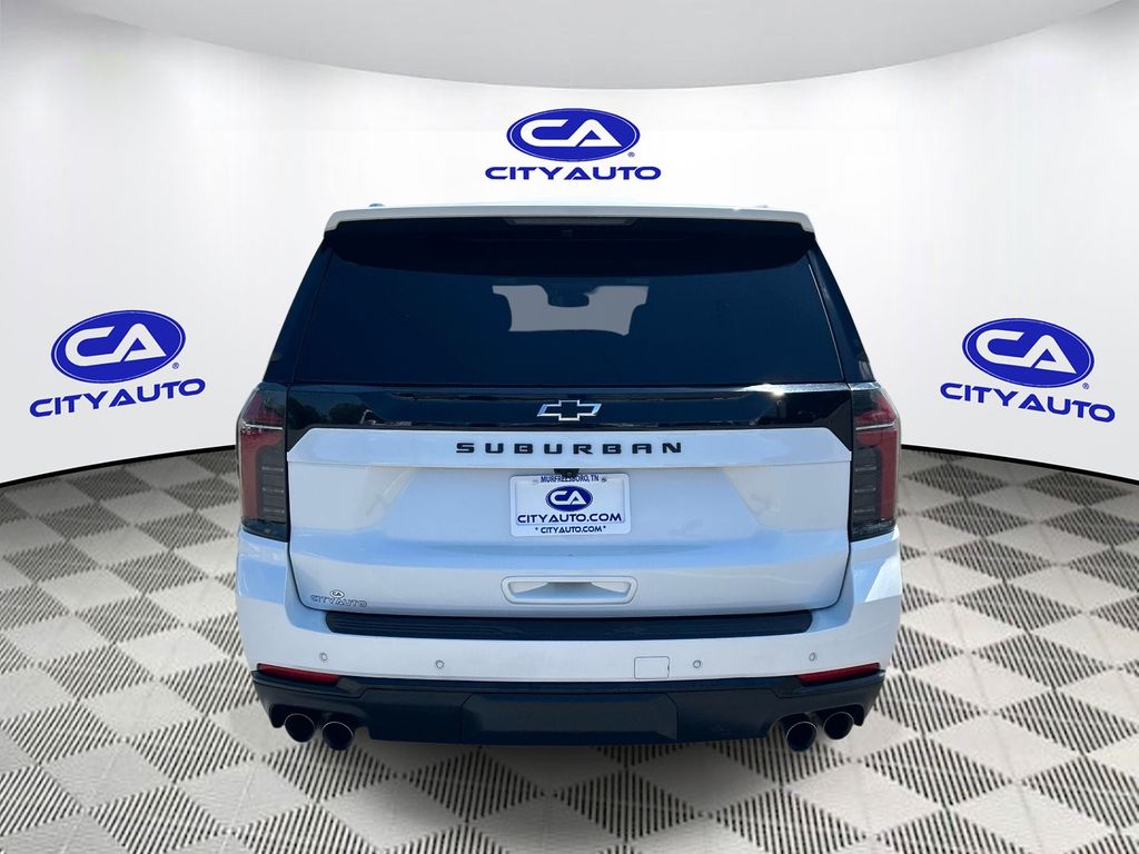 Used 2025 Chevrolet Suburban SUV