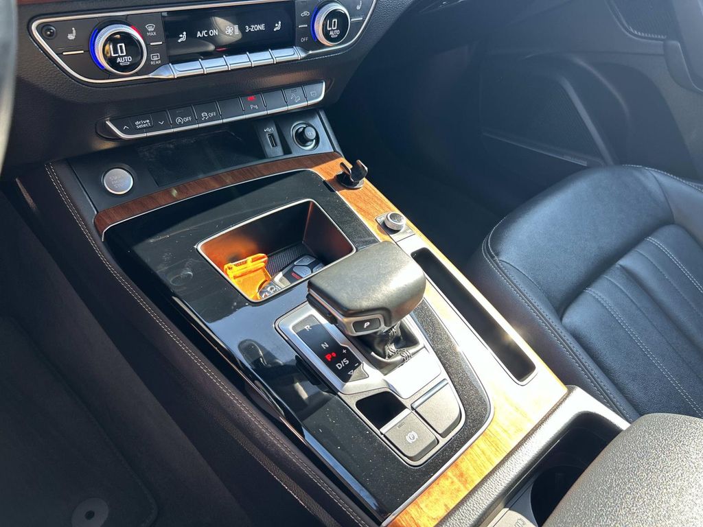 Used 2022 Audi Q5 SUV