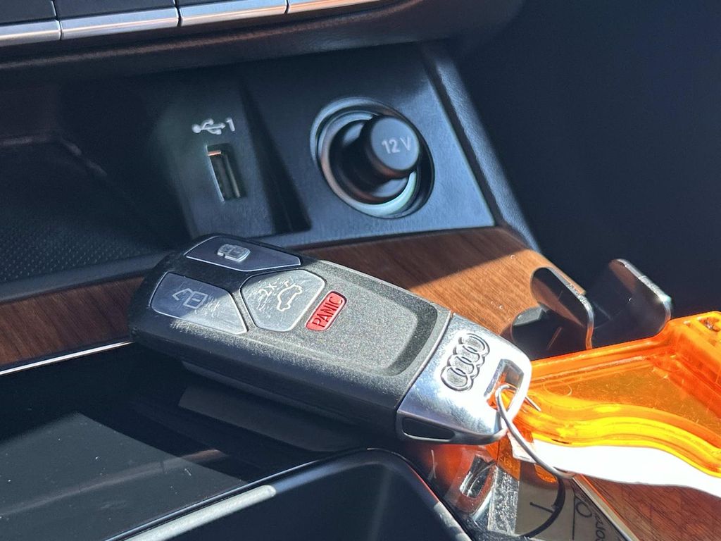 Used 2022 Audi Q5 SUV