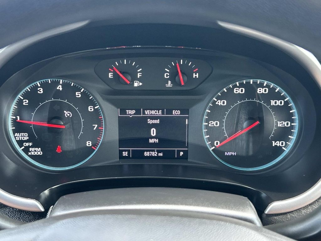 Vehicle photo 36