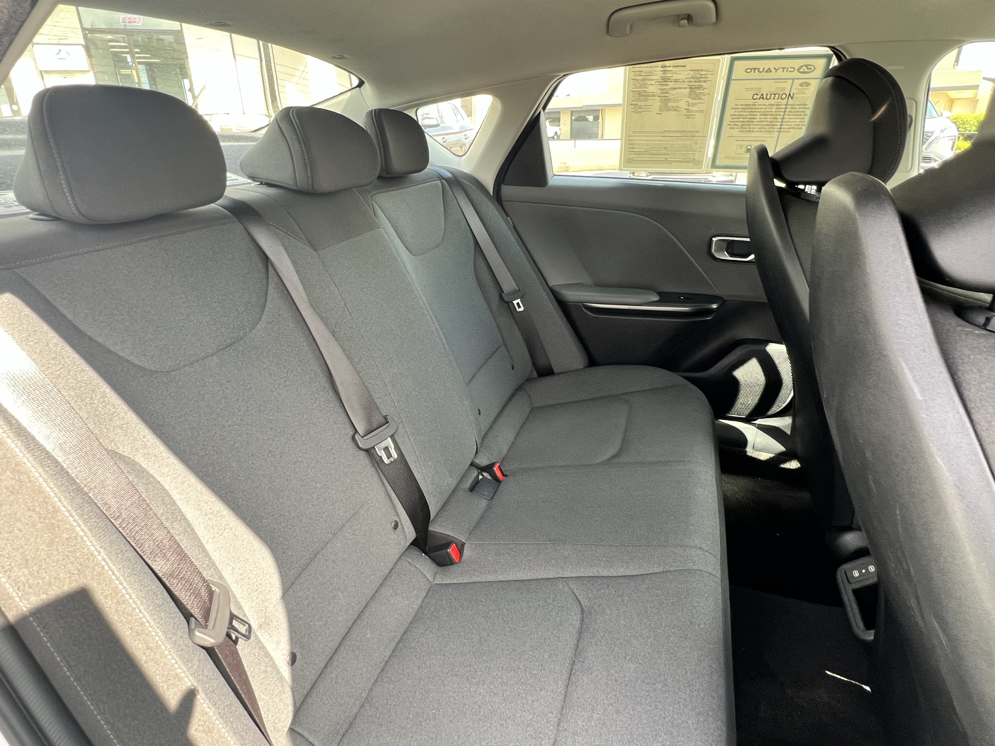 2025 Kia K4 LXS - Photo 21