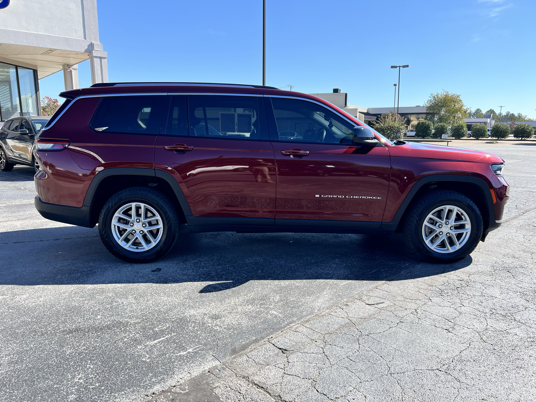 Used 2024 Jeep Grand Cherokee L SUV