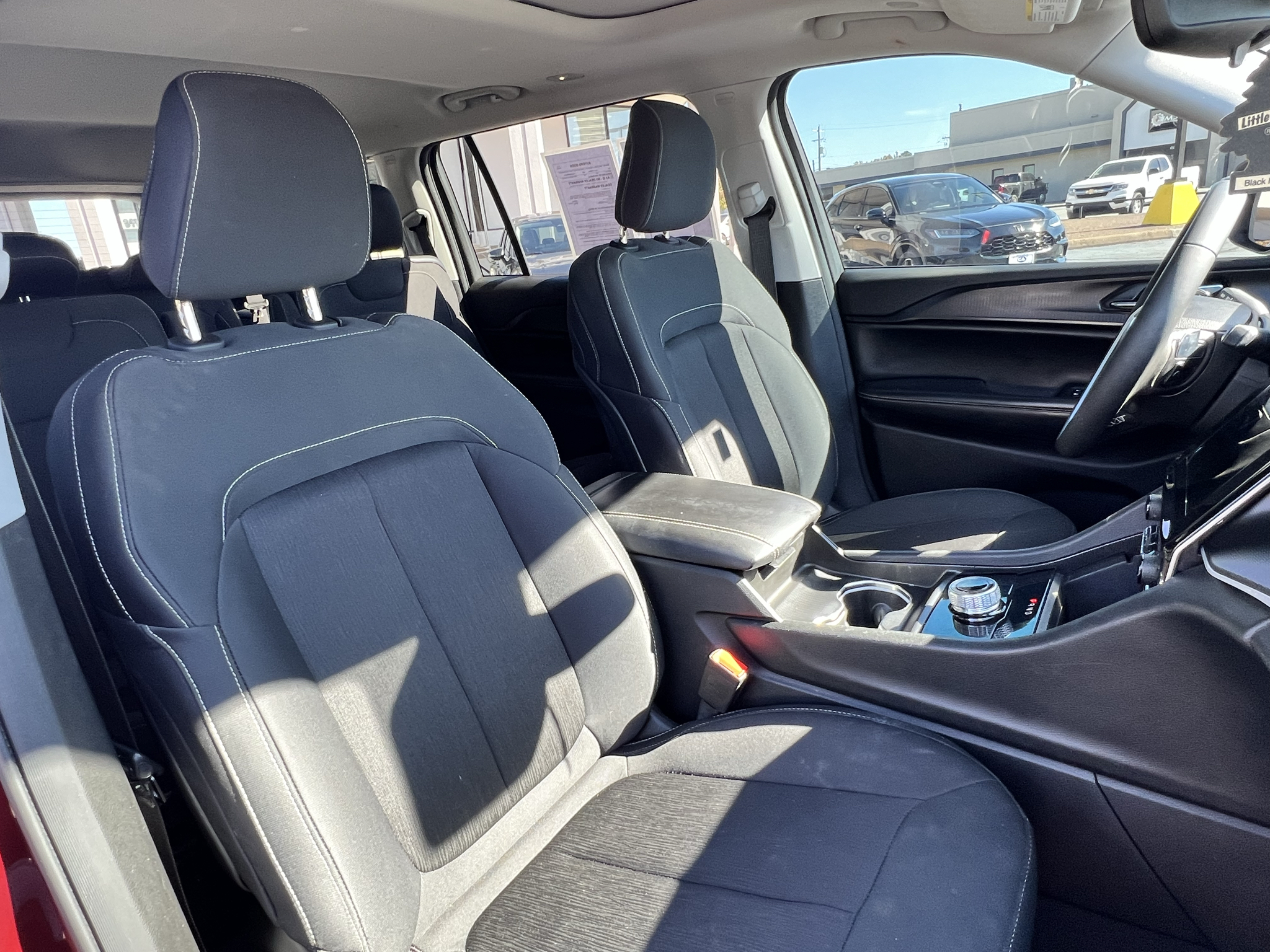 Used 2024 Jeep Grand Cherokee L SUV