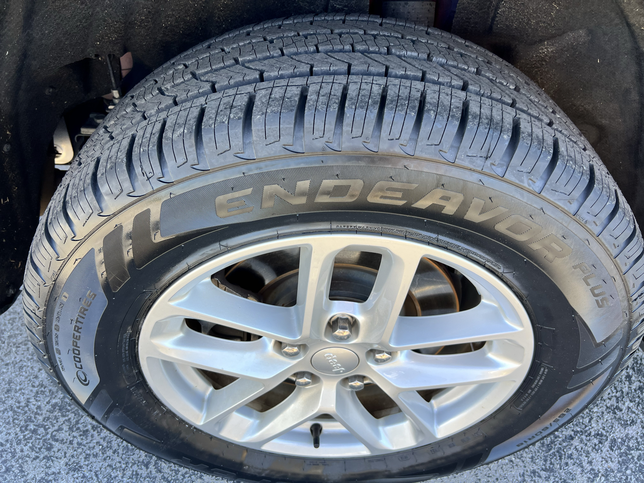 Used 2024 Jeep Grand Cherokee L SUV