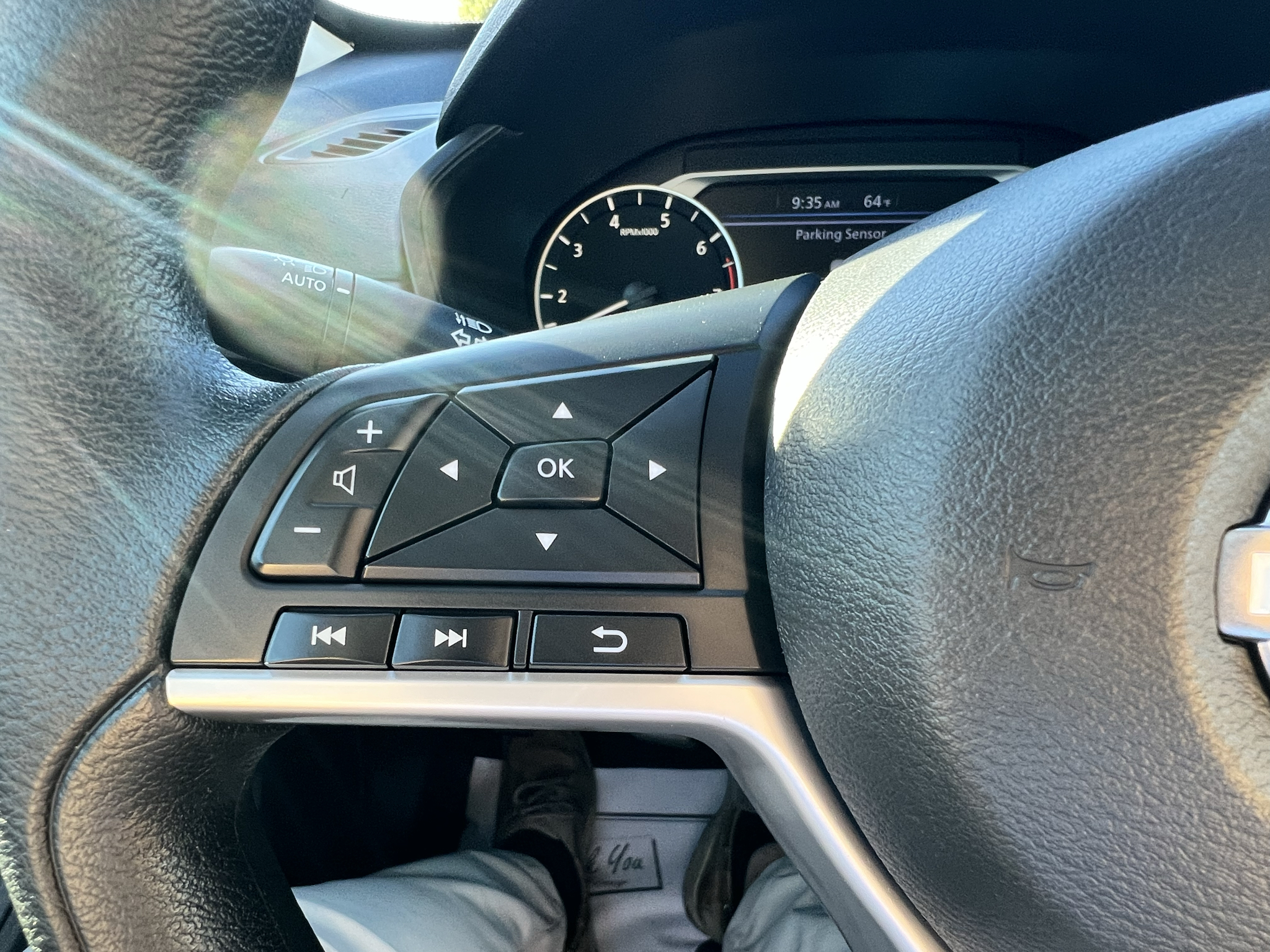 Vehicle photo 29