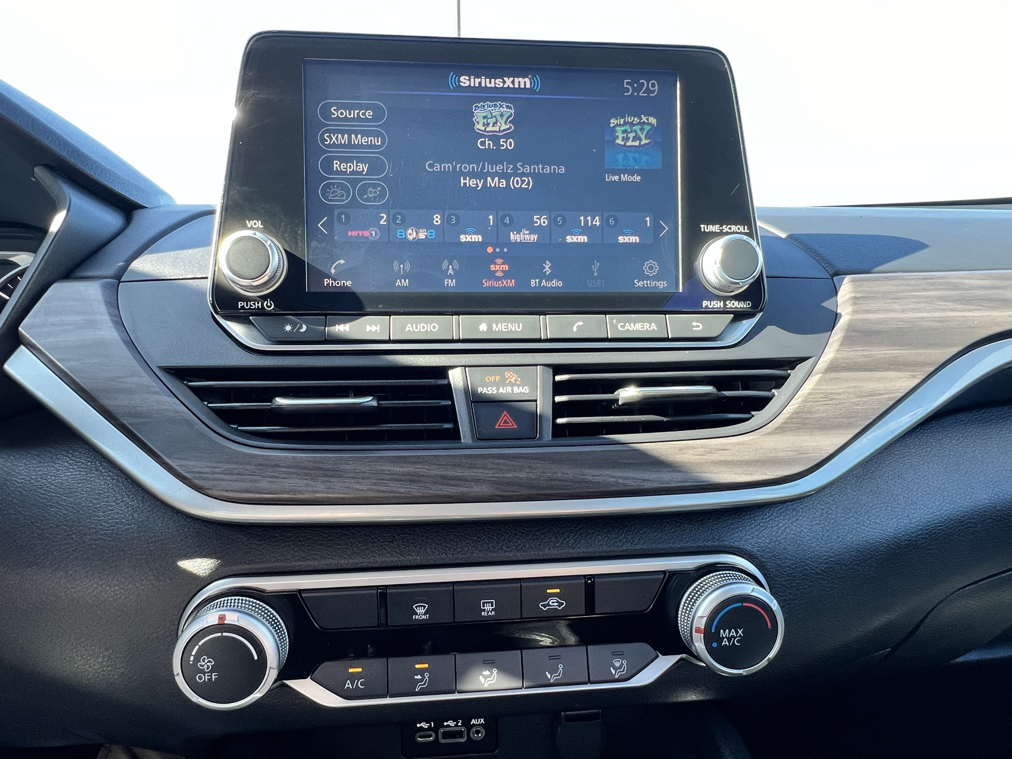 2025 Nissan Altima SV - Photo 29