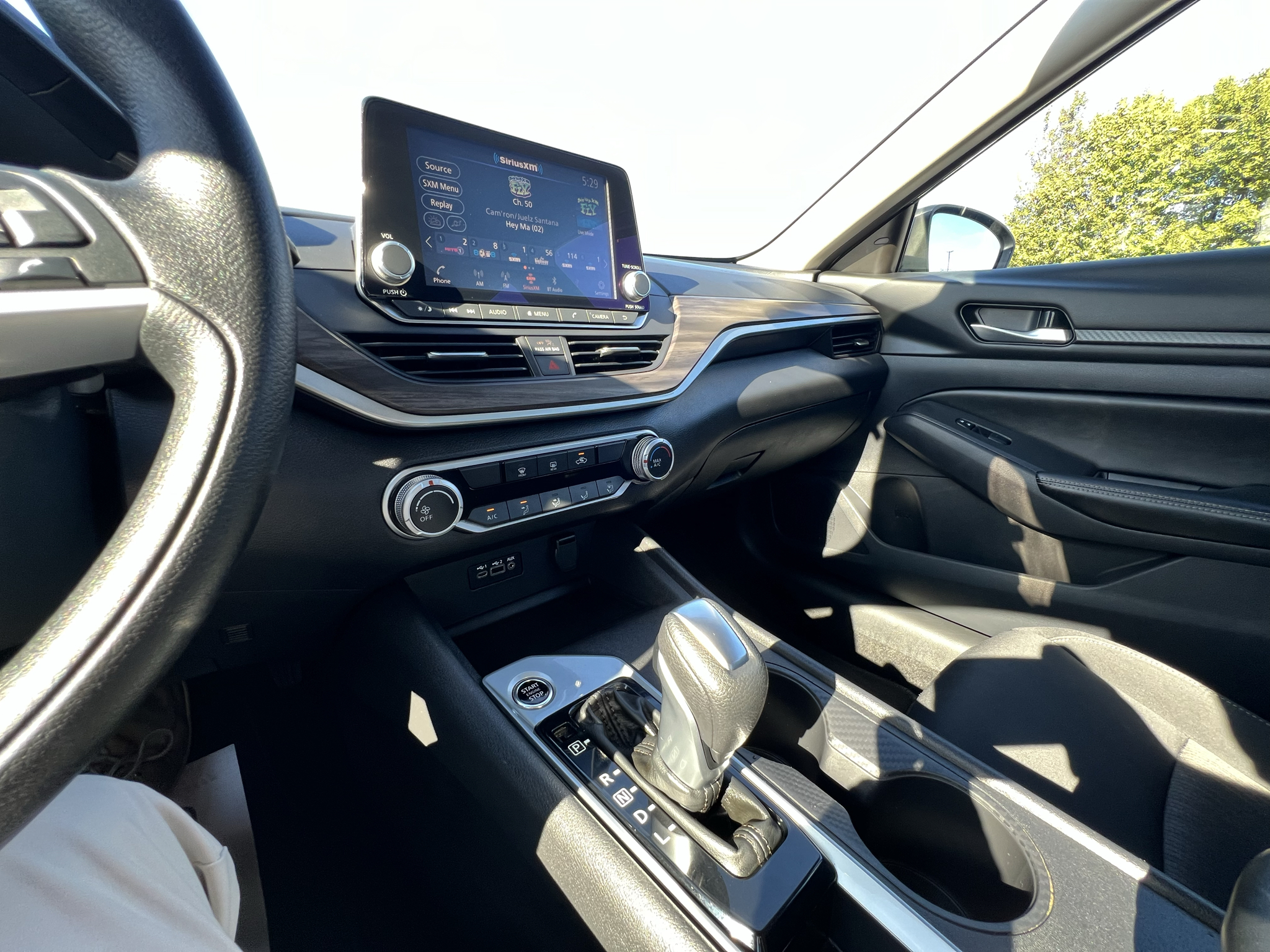 2025 Nissan Altima SV - Photo 36