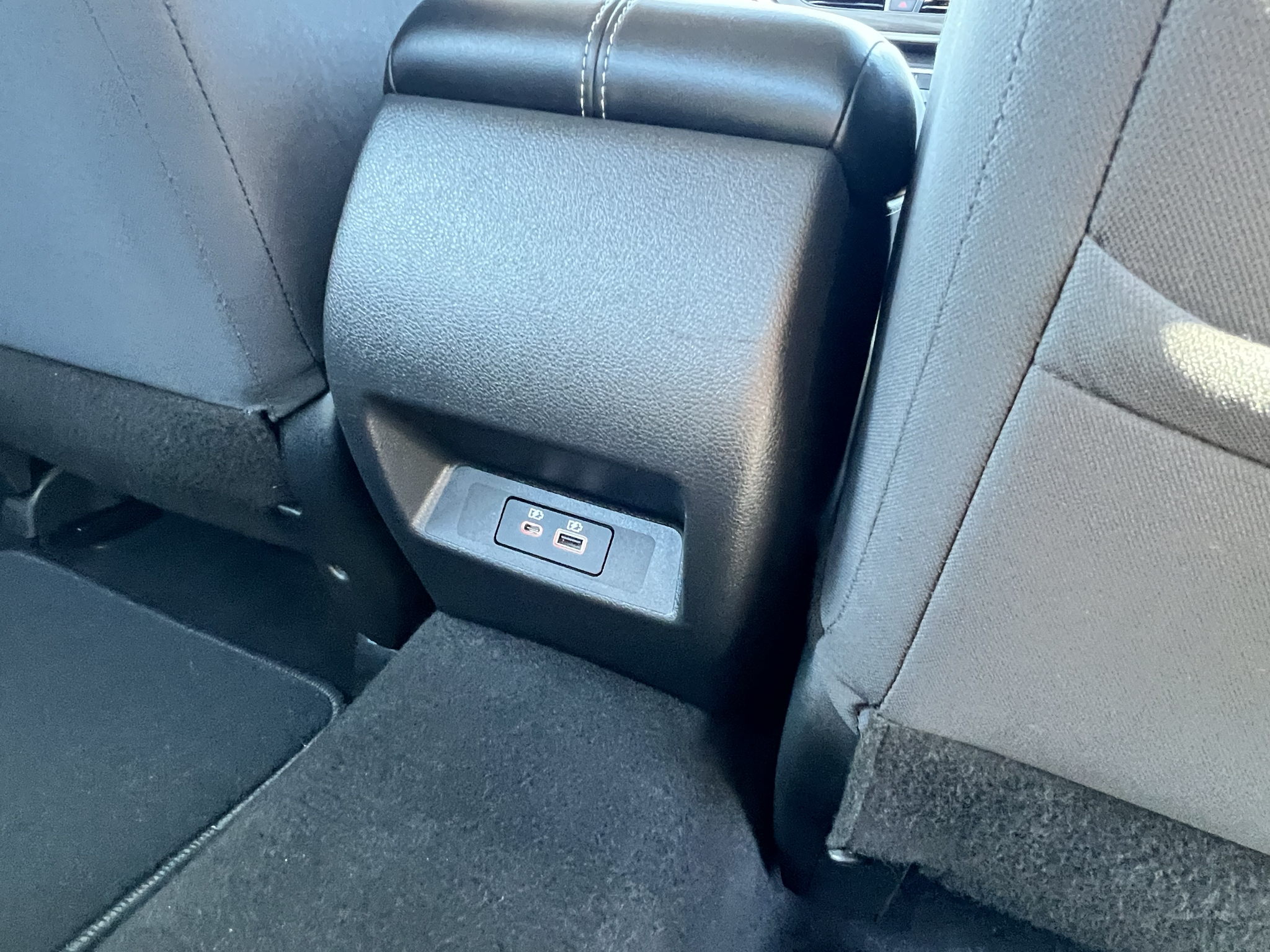 2025 Nissan Altima SV - Photo 17