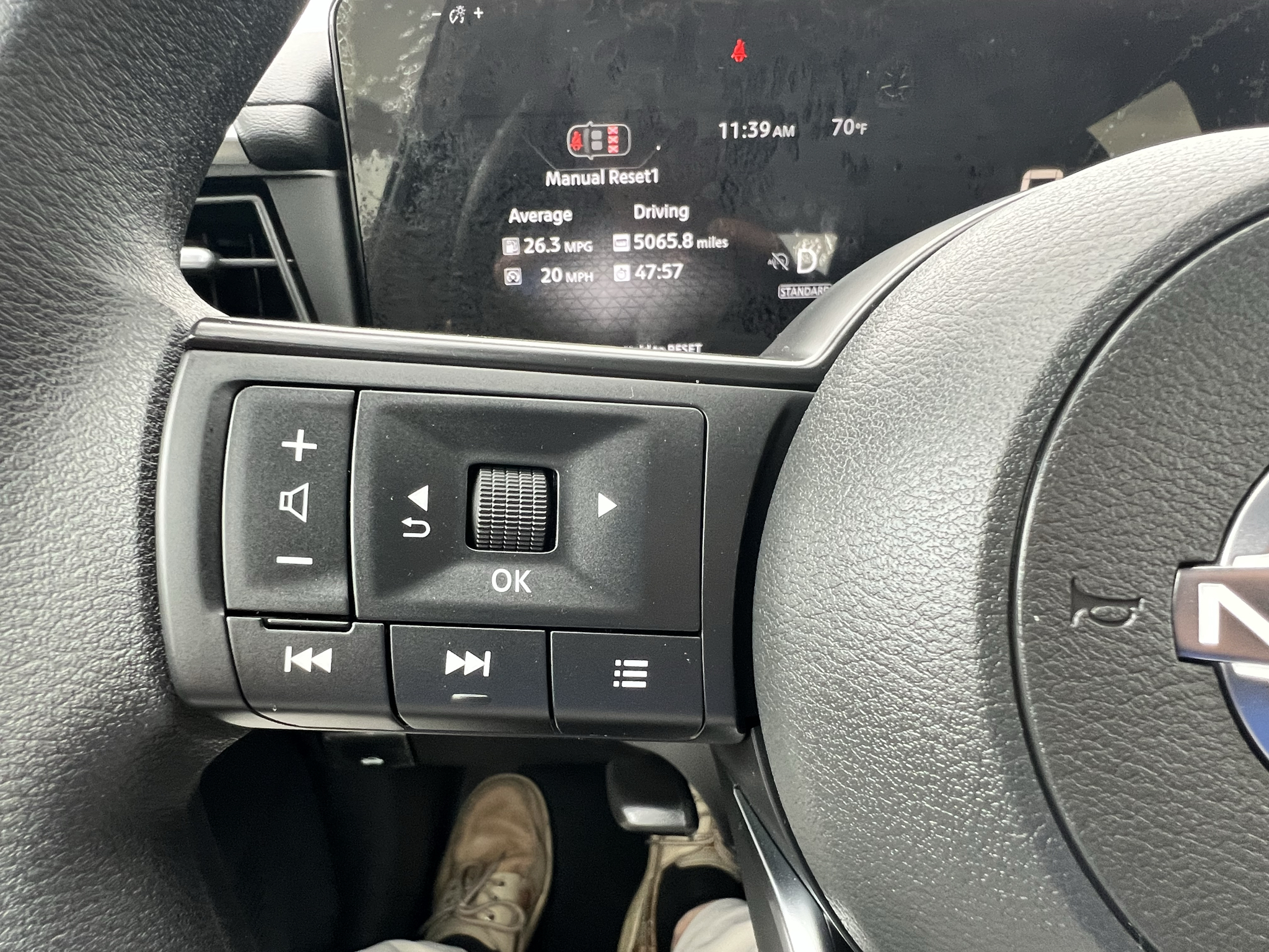 Vehicle photo 31