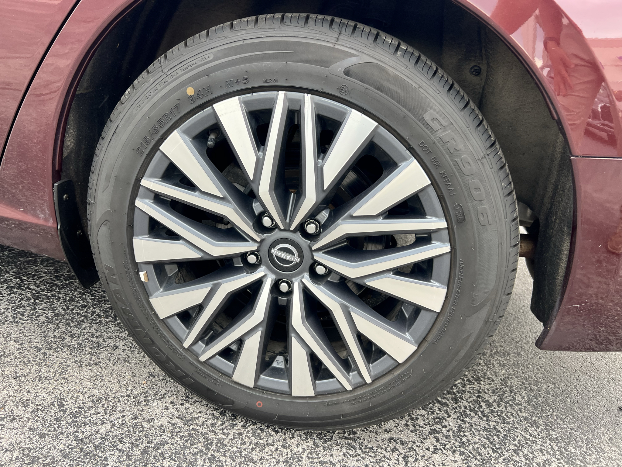 Used 2025 Nissan Altima Sedan