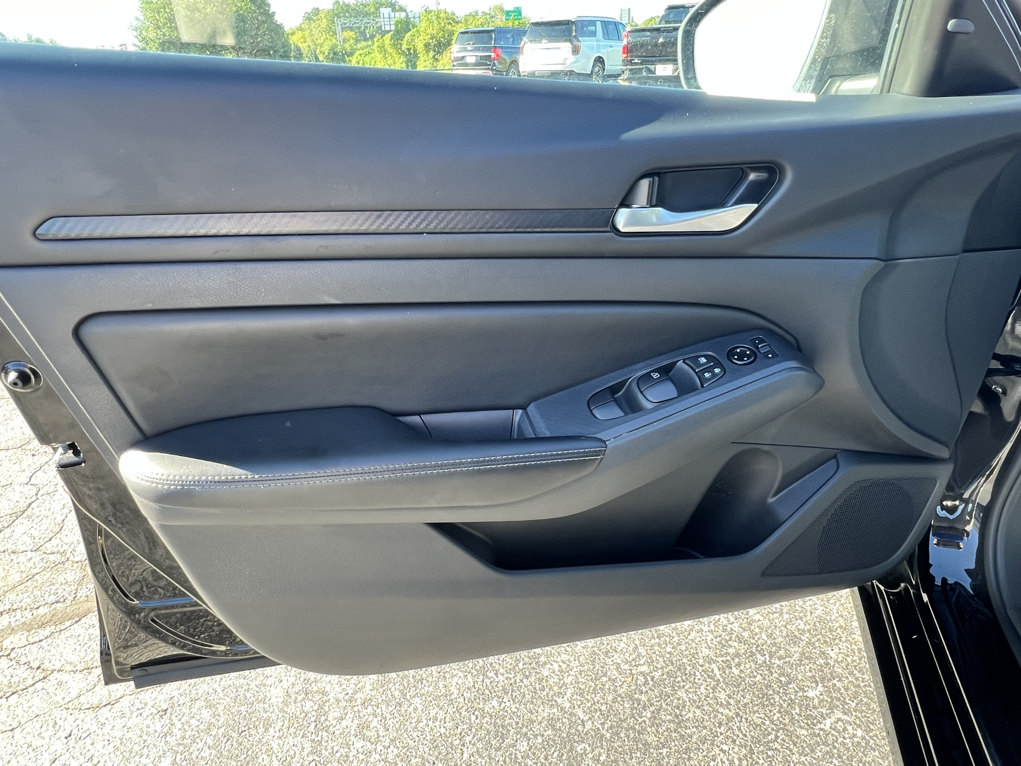 Used 2025 Nissan Altima Sedan