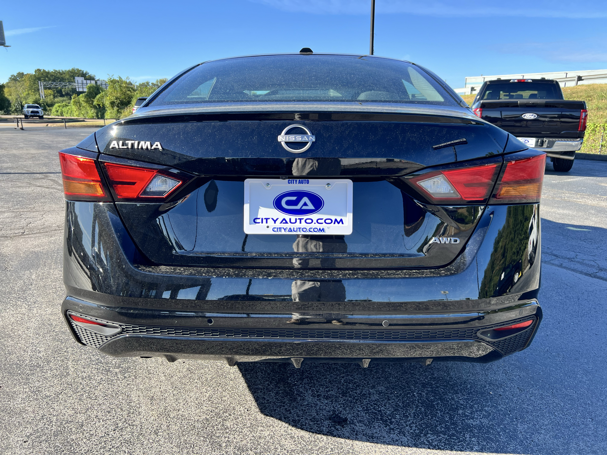 Used 2025 Nissan Altima Sedan