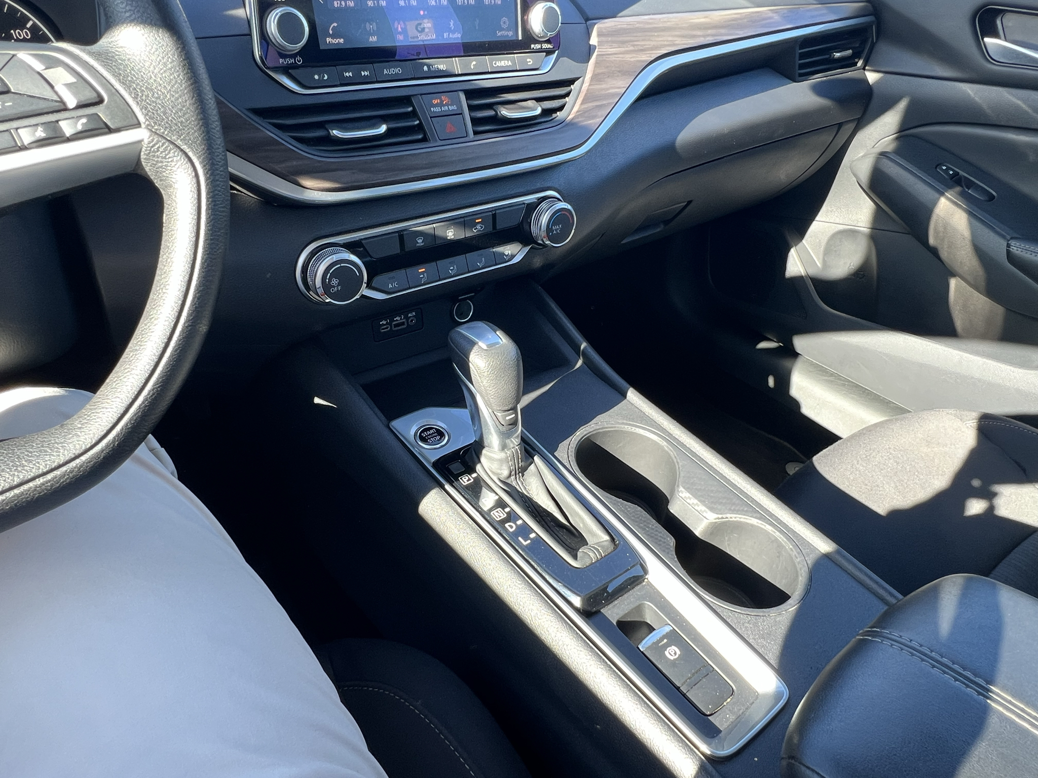 Used 2025 Nissan Altima Sedan