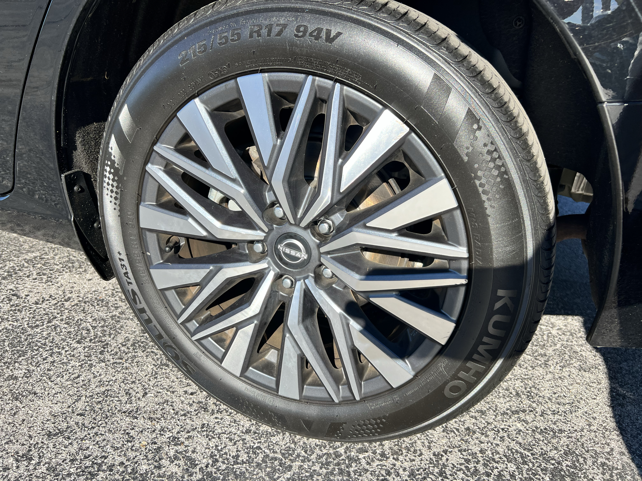 Used 2025 Nissan Altima Sedan