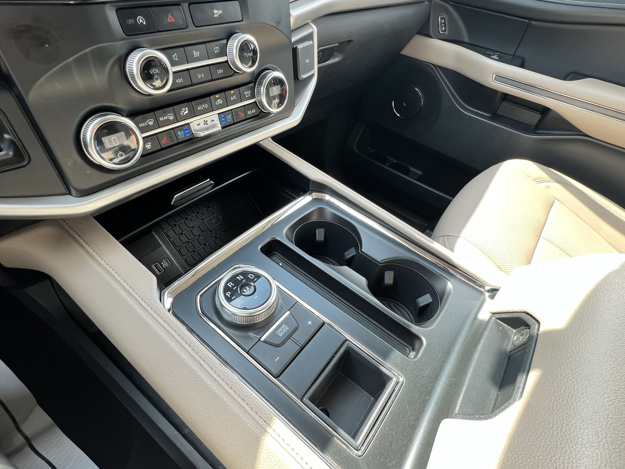 Used 2024 Ford Expedition MAX SUV