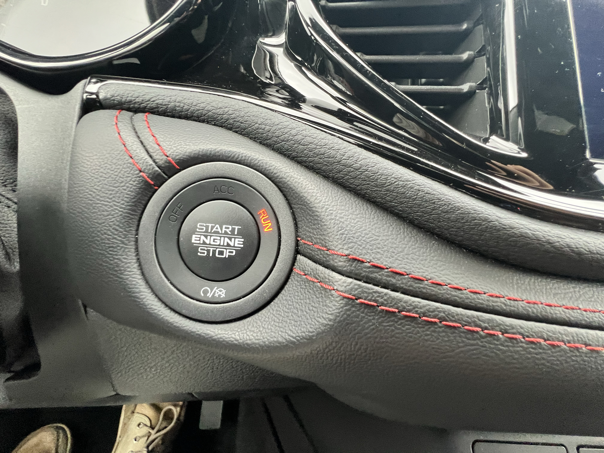 Vehicle photo 41