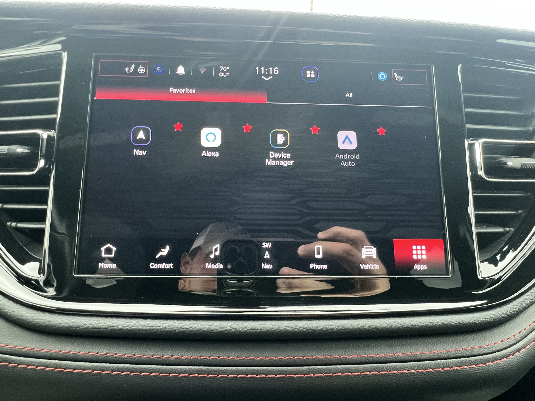 Vehicle photo 34