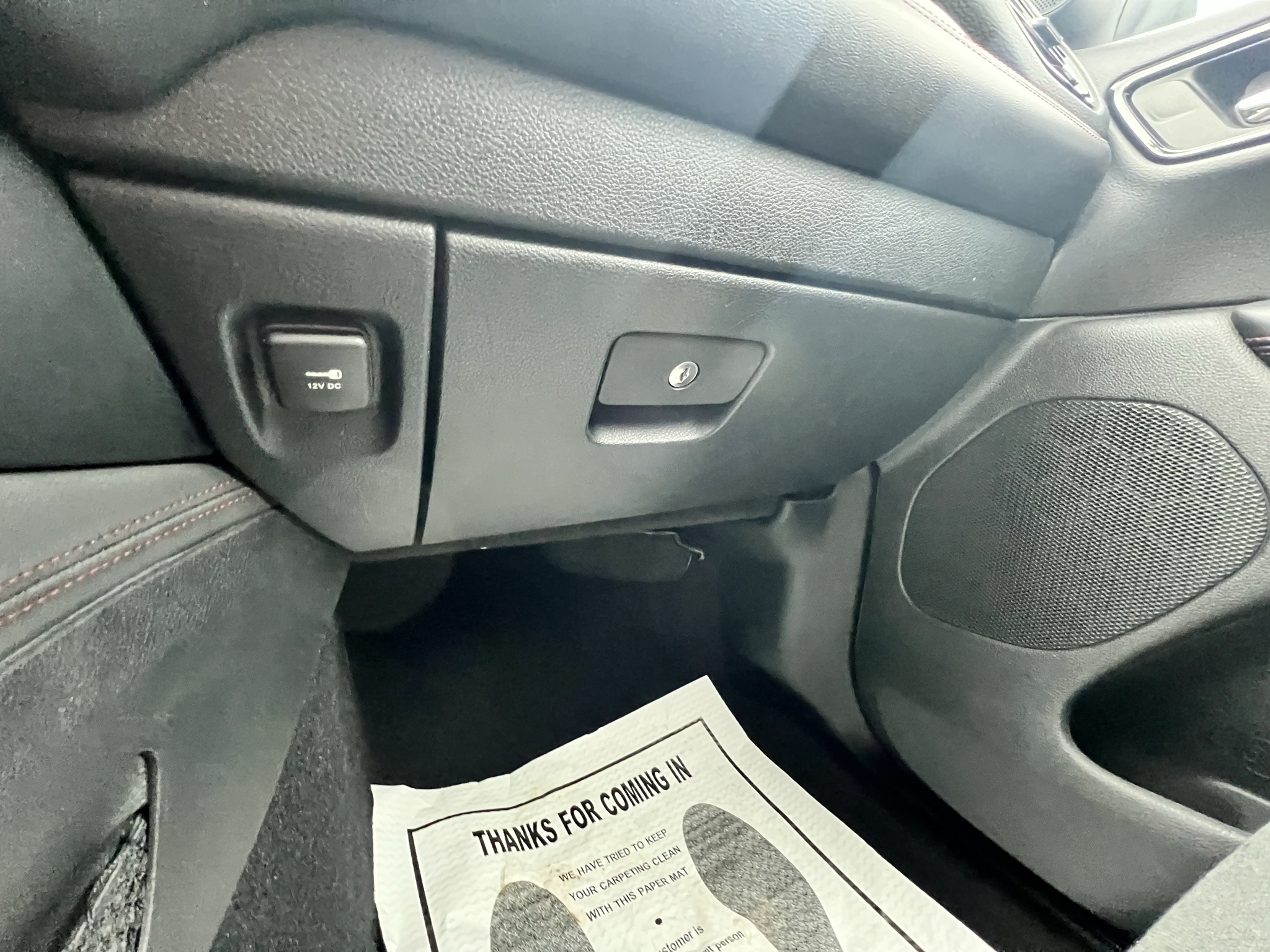 Vehicle photo 43