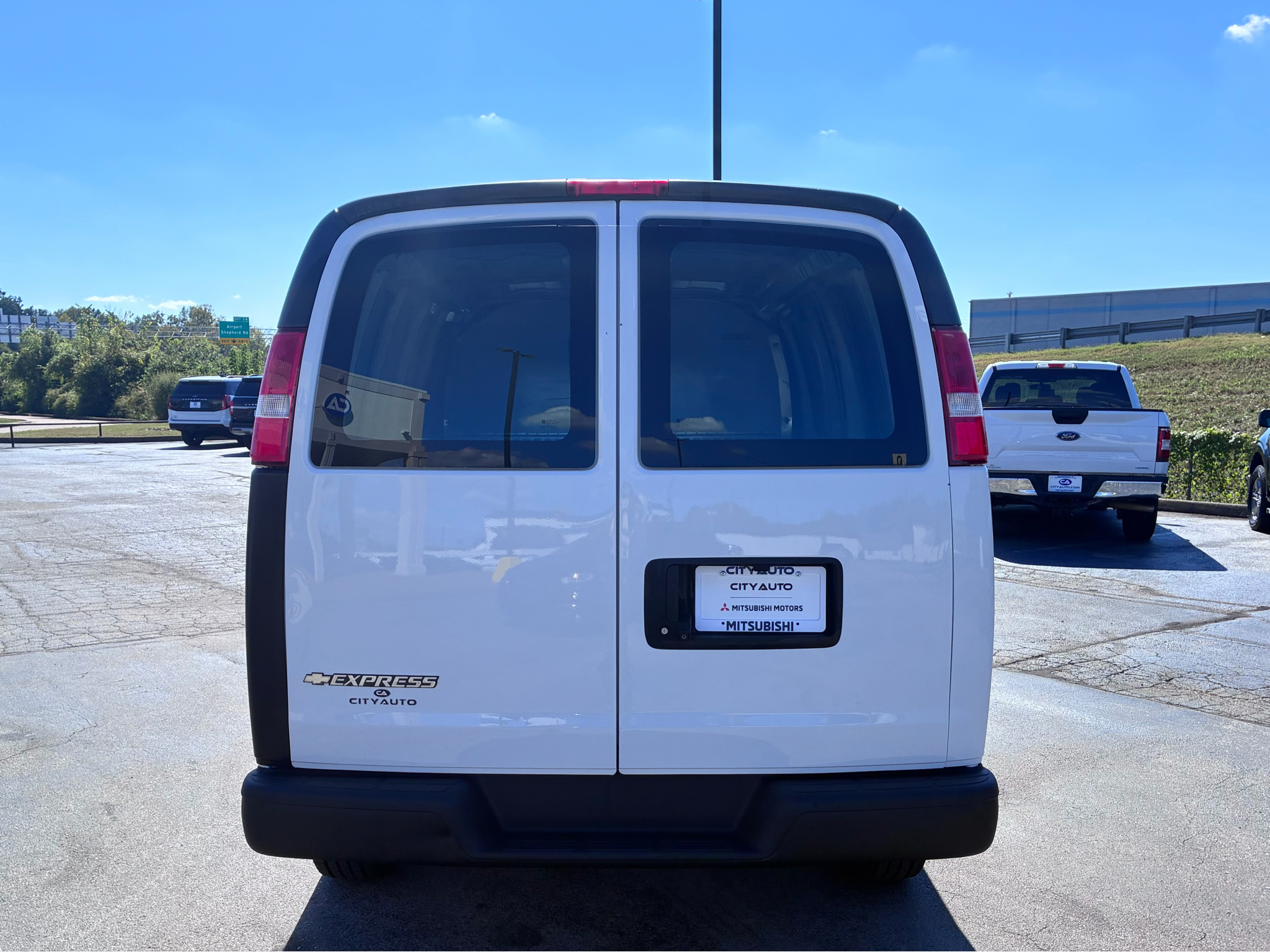Used 2019 Chevrolet Express 2500 Van