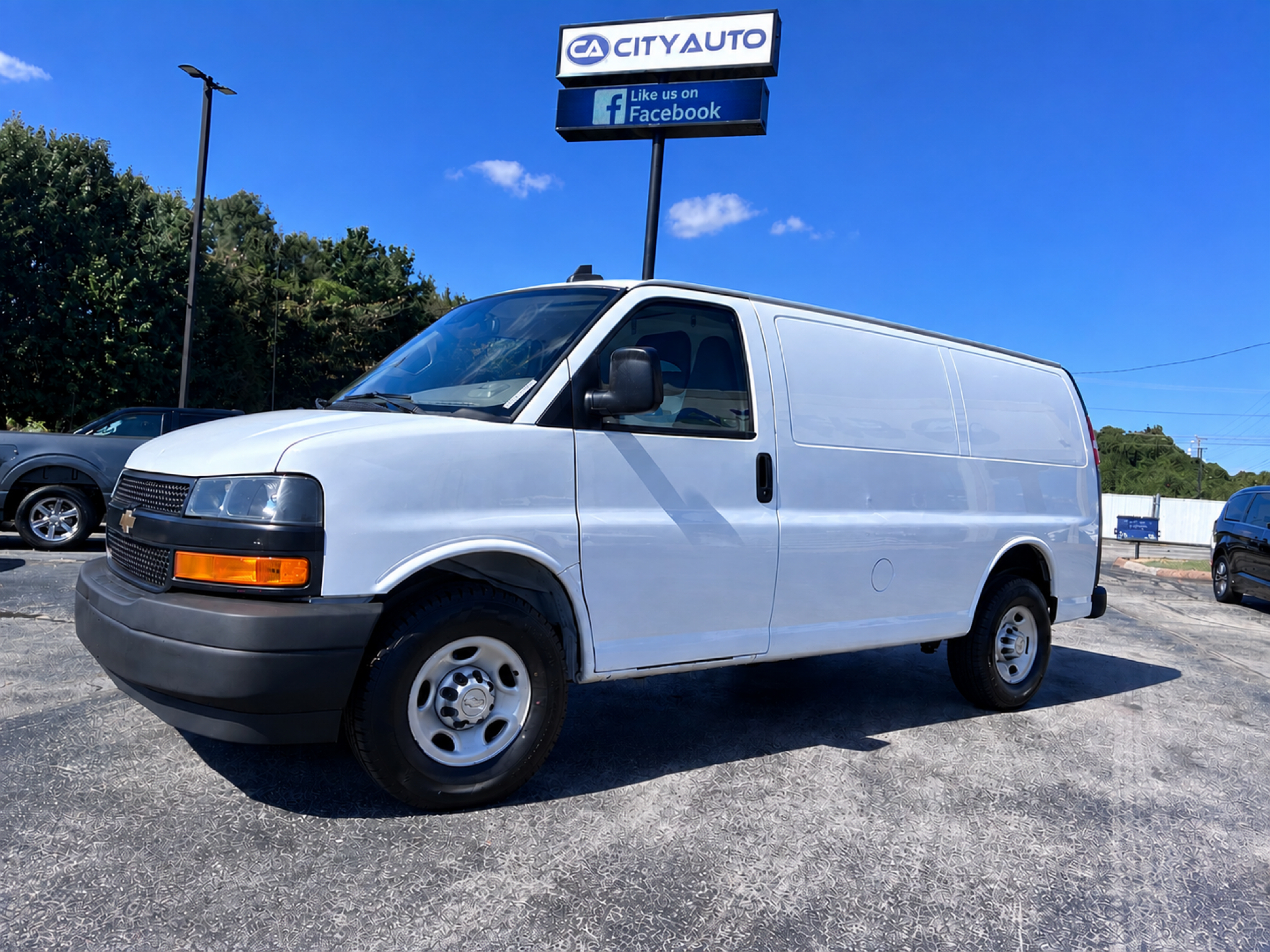 Used 2019 Chevrolet Express 2500 Van