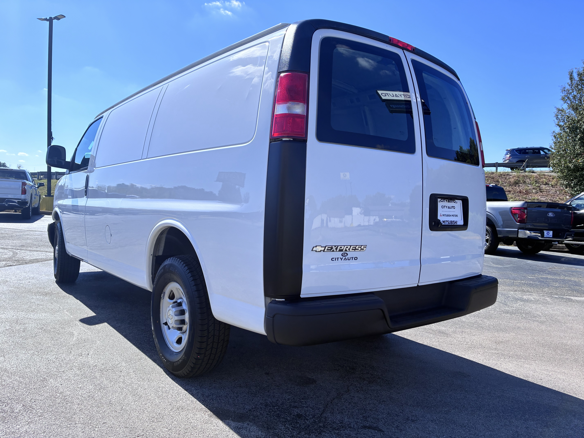 Used 2019 Chevrolet Express 2500 Van