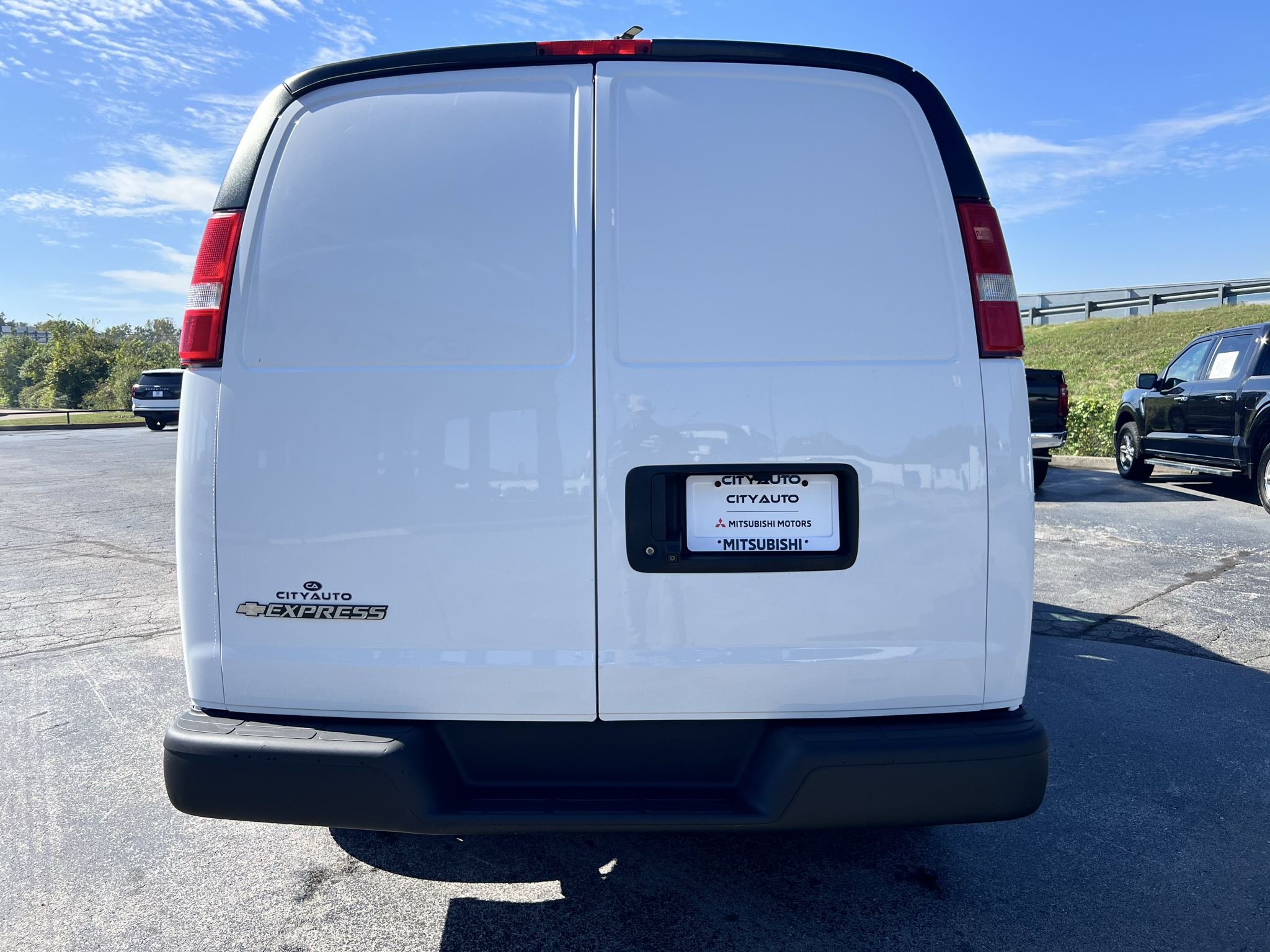 Used 2019 Chevrolet Express 2500 Van
