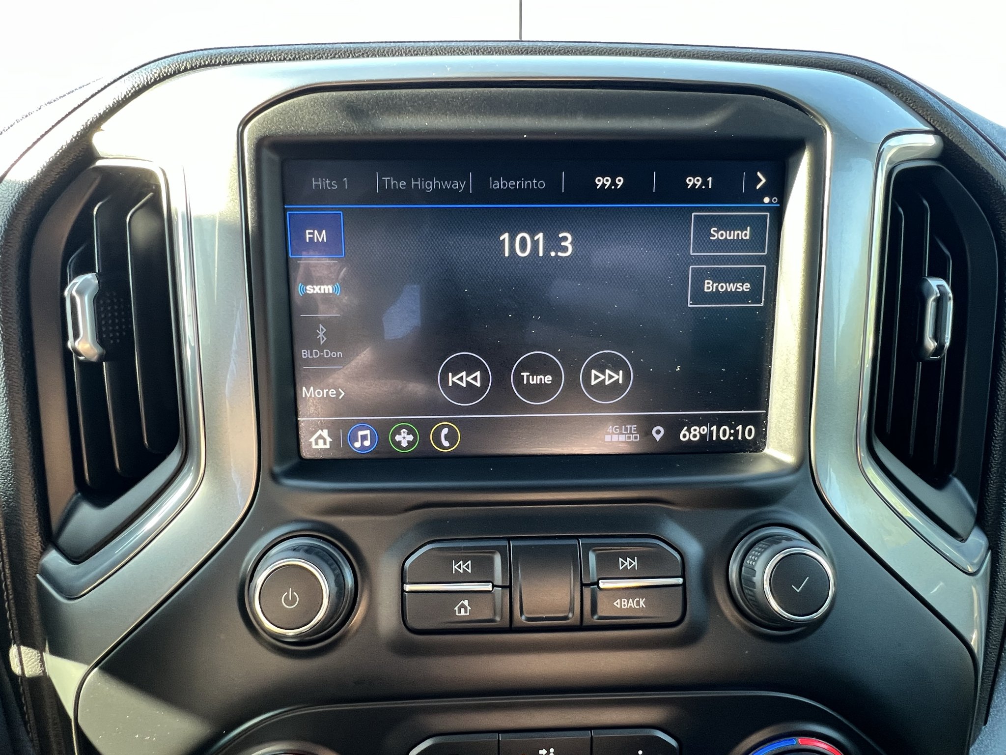 Used 2021 Chevrolet Silverado 1500 Truck