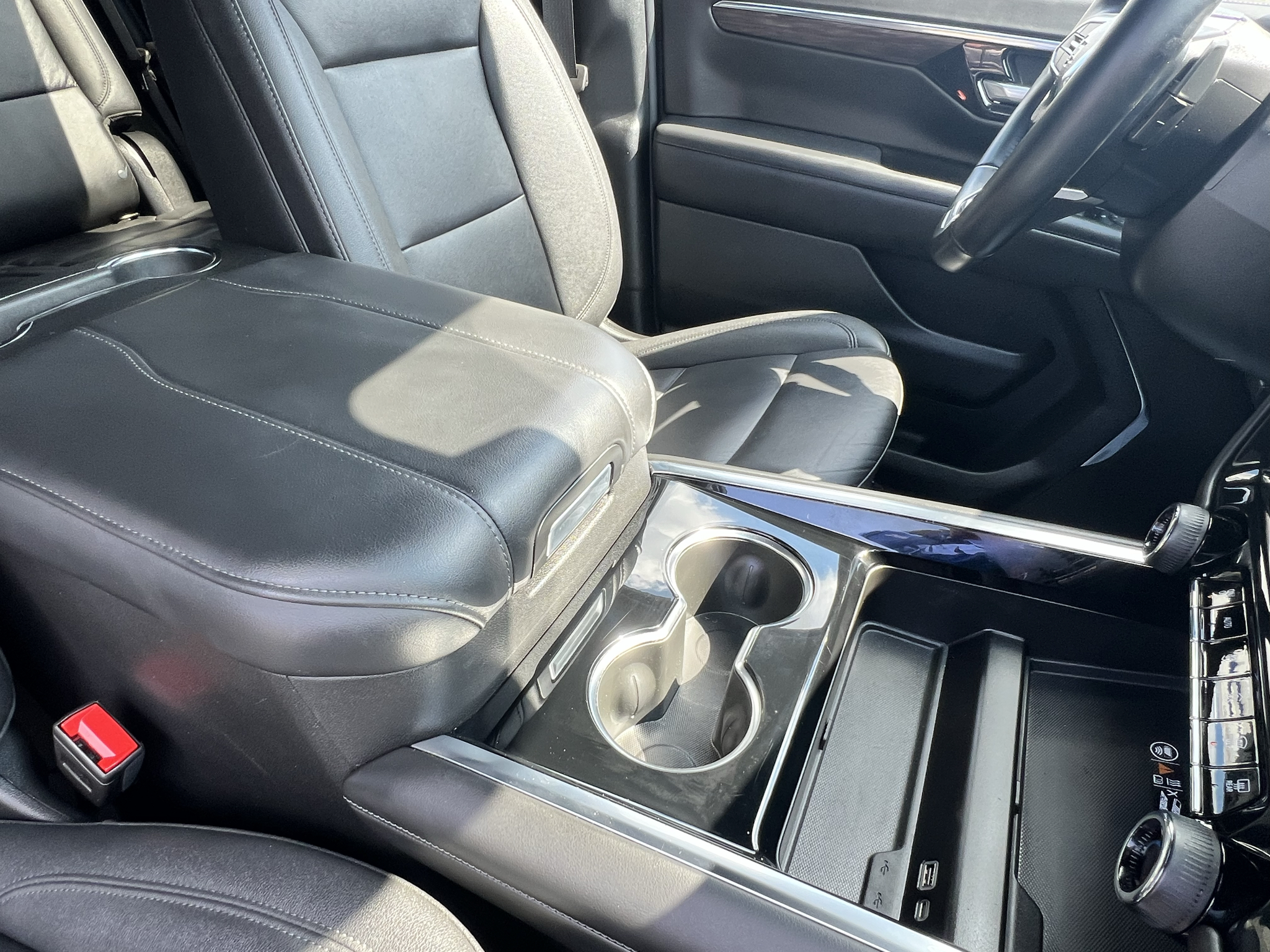 Used 2025 Chevrolet Tahoe SUV