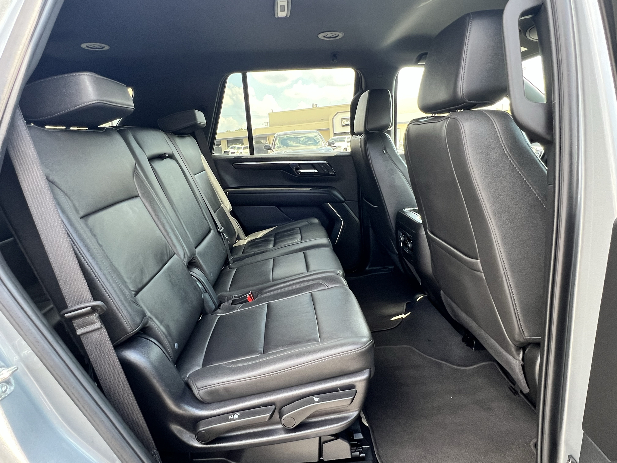Used 2025 Chevrolet Tahoe SUV