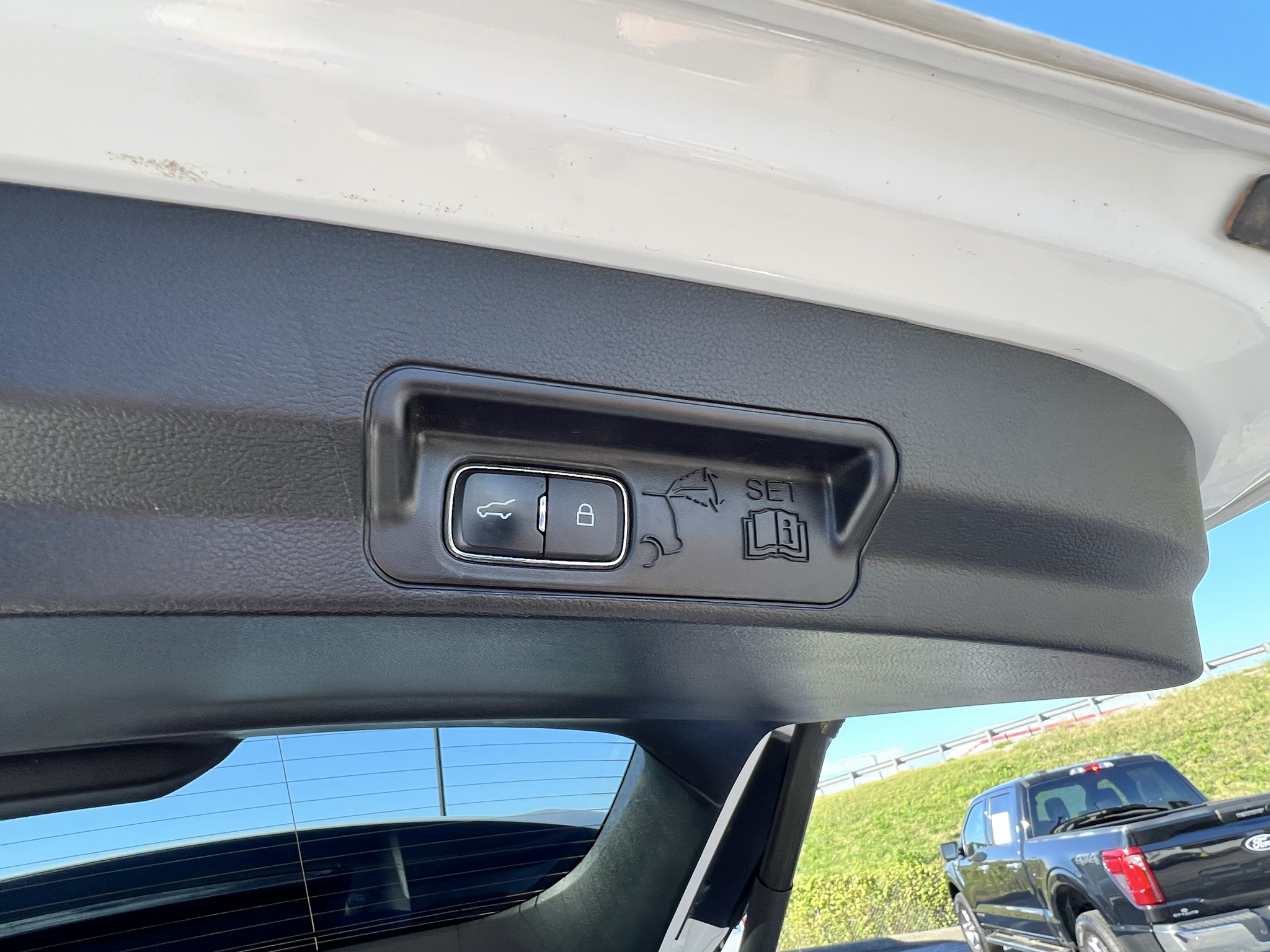 Used 2021 Ford Explorer SUV