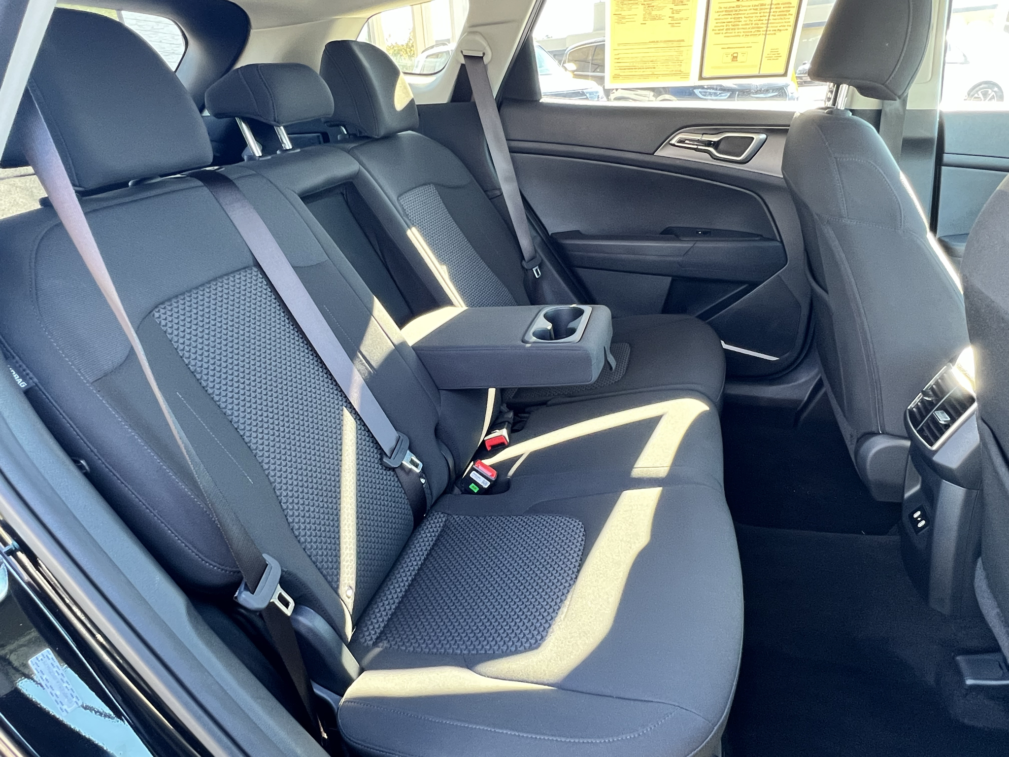 Vehicle photo 15