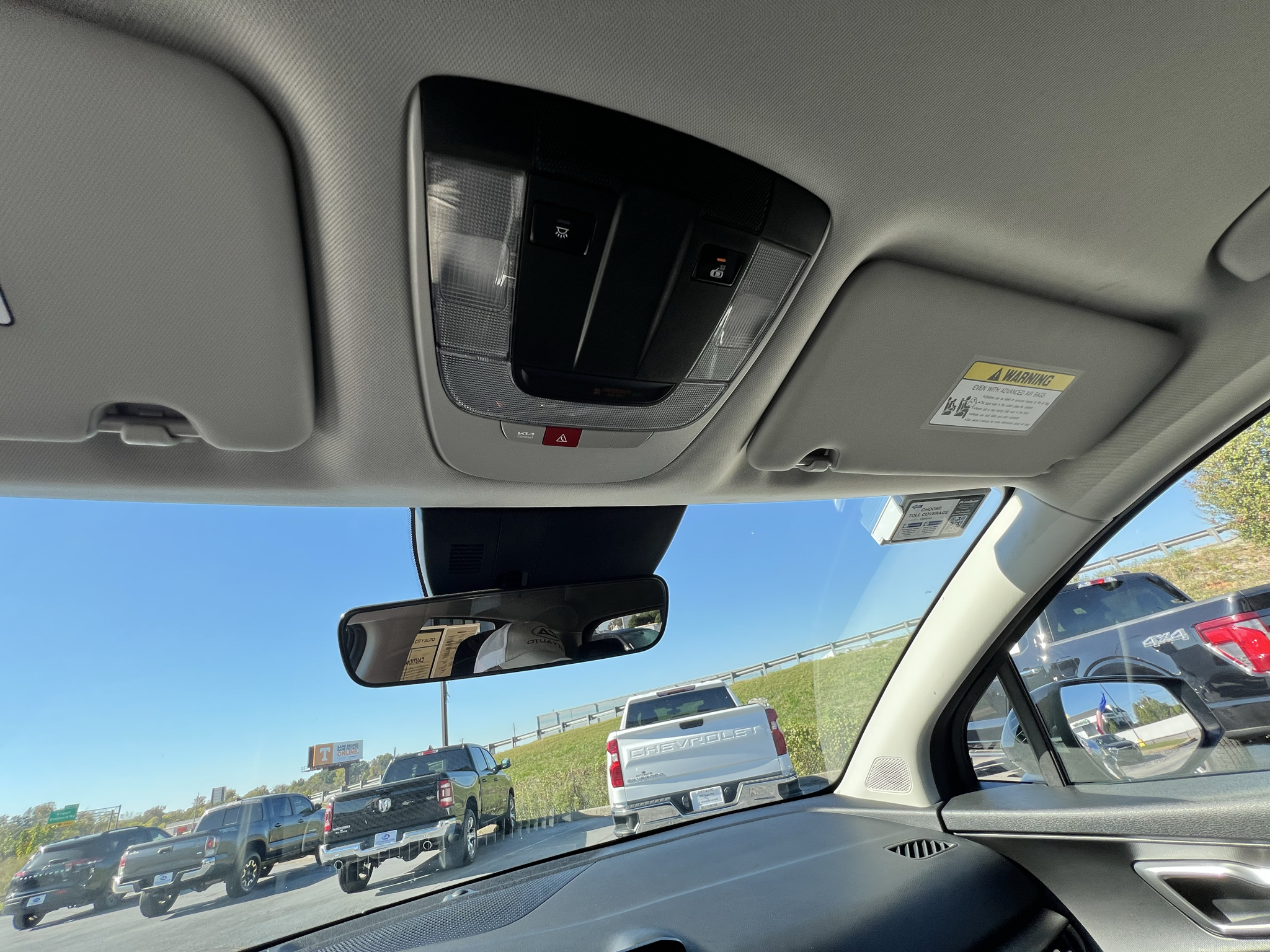 Vehicle photo 36