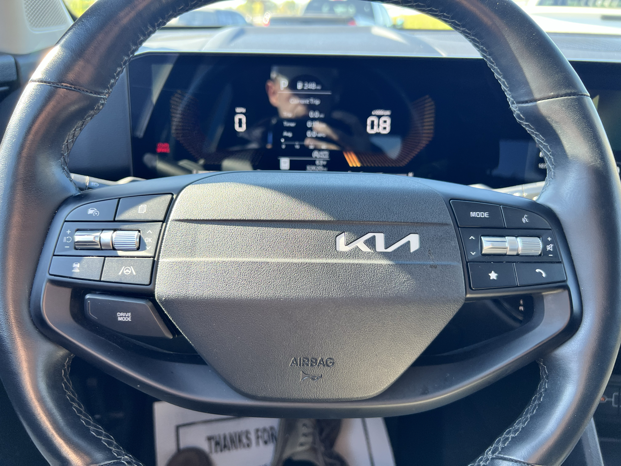 Vehicle photo 33