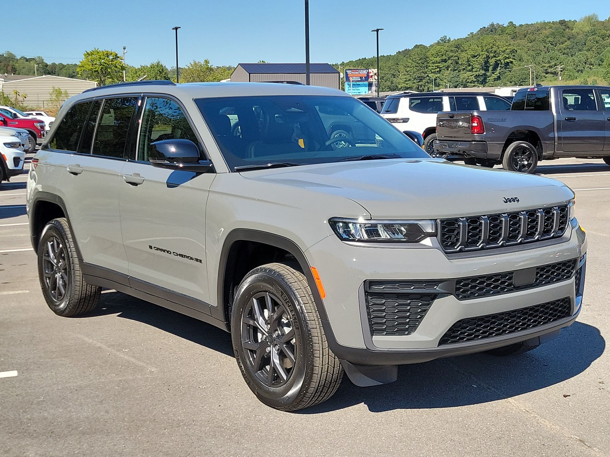 2027 Jeep Grand Cherokee