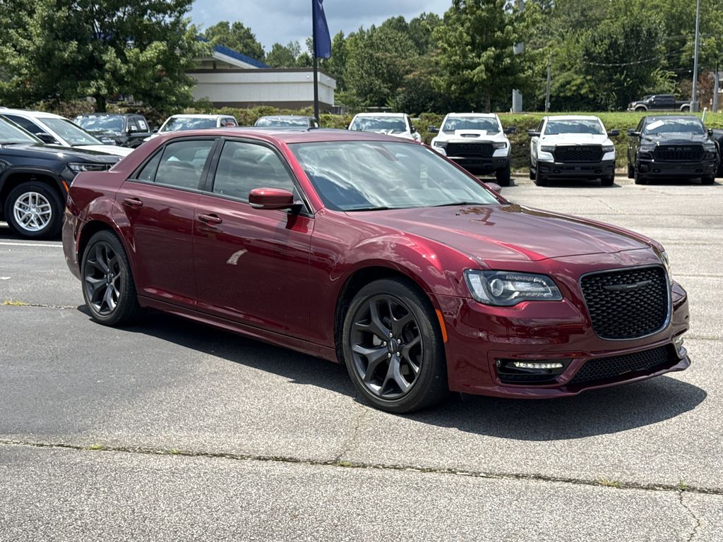 2023 Chrysler 300