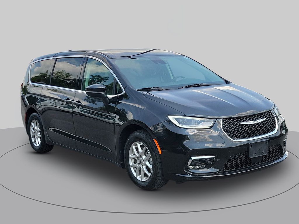 2023 Chrysler Pacifica