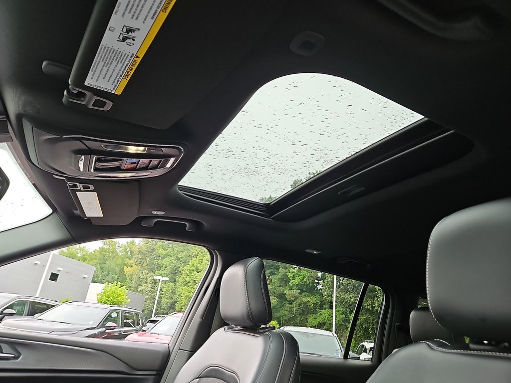 Used 2023 Jeep Grand Cherokee L SUV