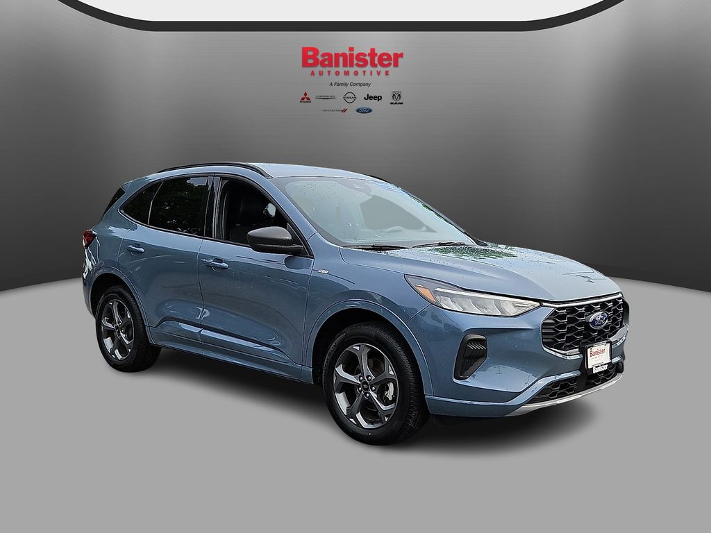 Used 2024 Ford Escape SUV