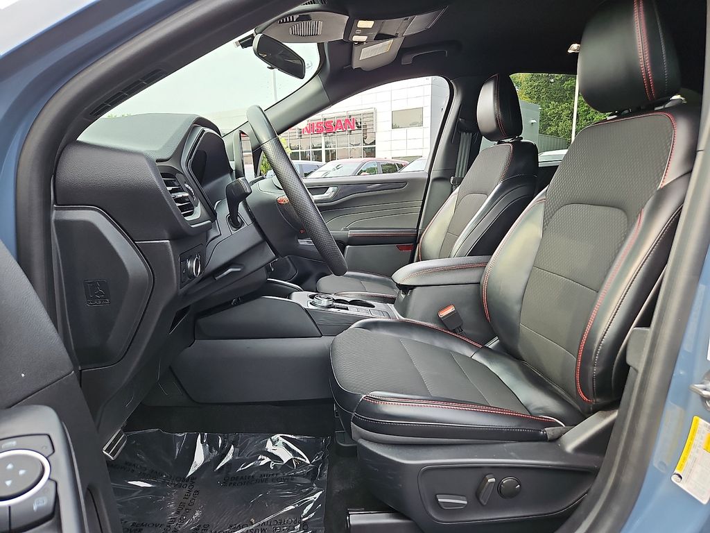 Used 2024 Ford Escape SUV