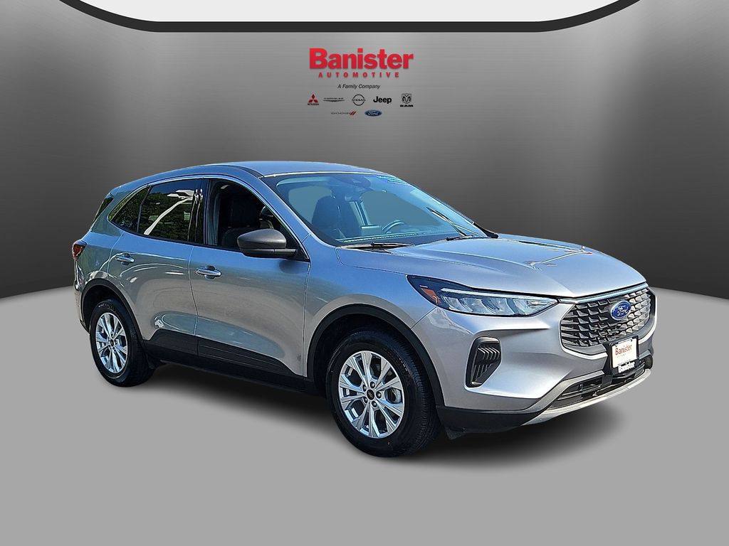 Used 2024 Ford Escape SUV