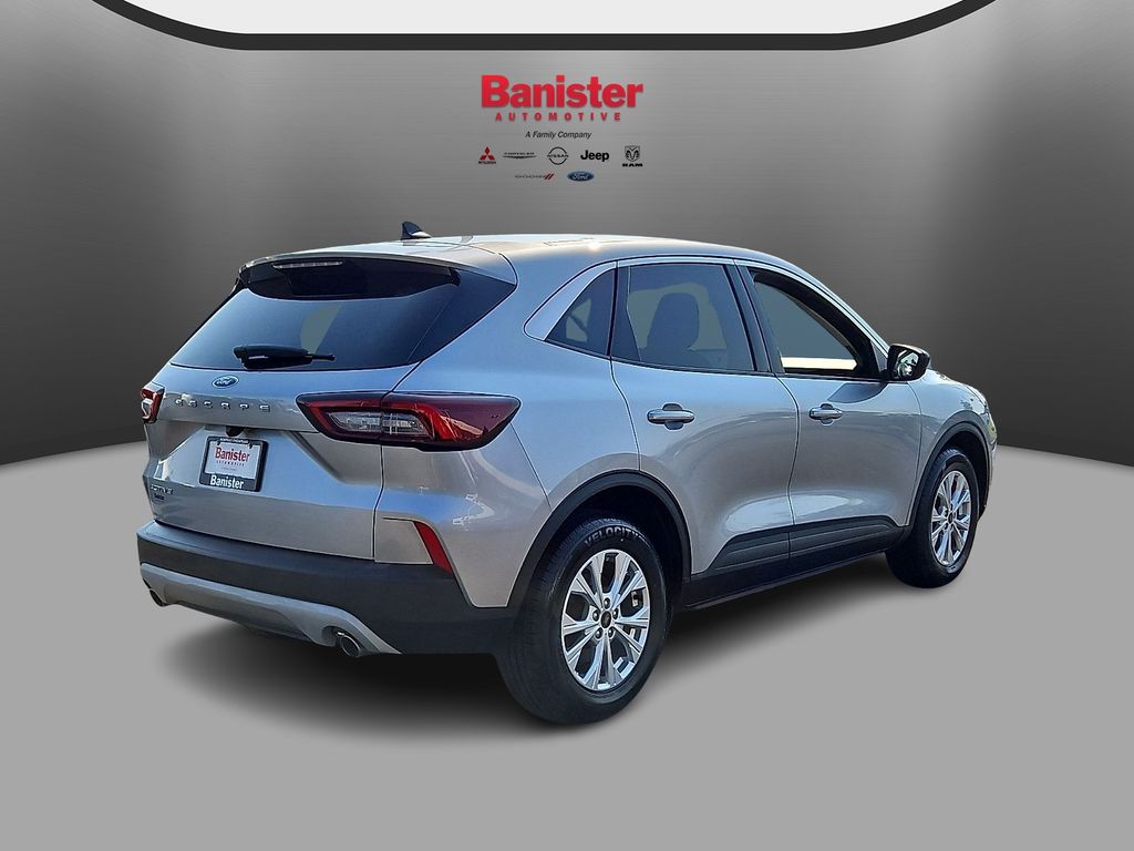 Used 2024 Ford Escape SUV