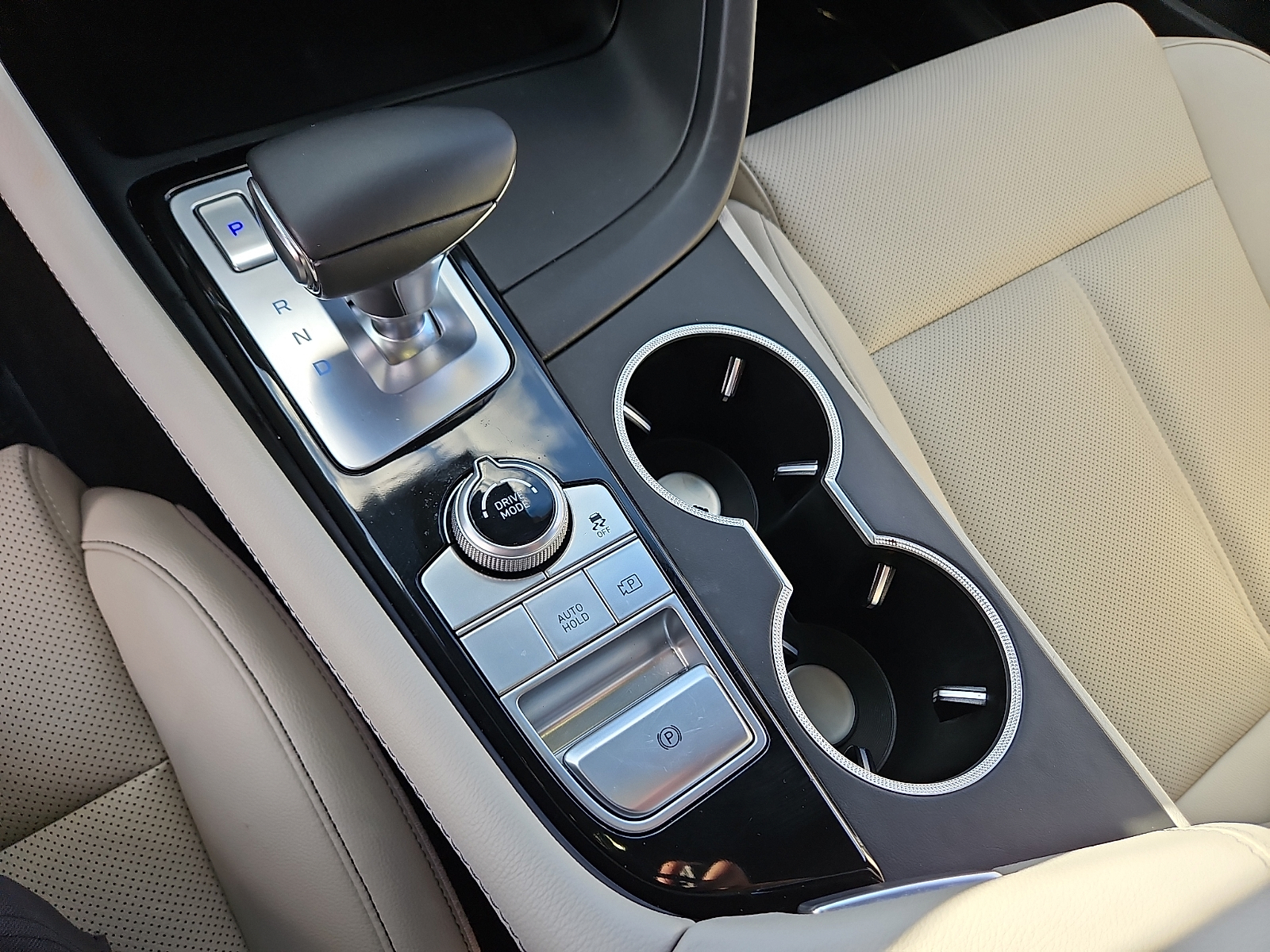 Used 2023 Genesis G70 Sedan