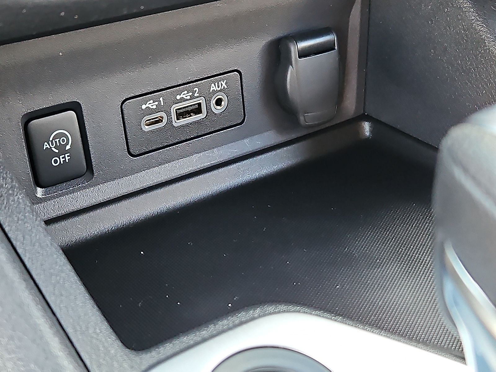 Used 2024 Nissan Sentra Sedan