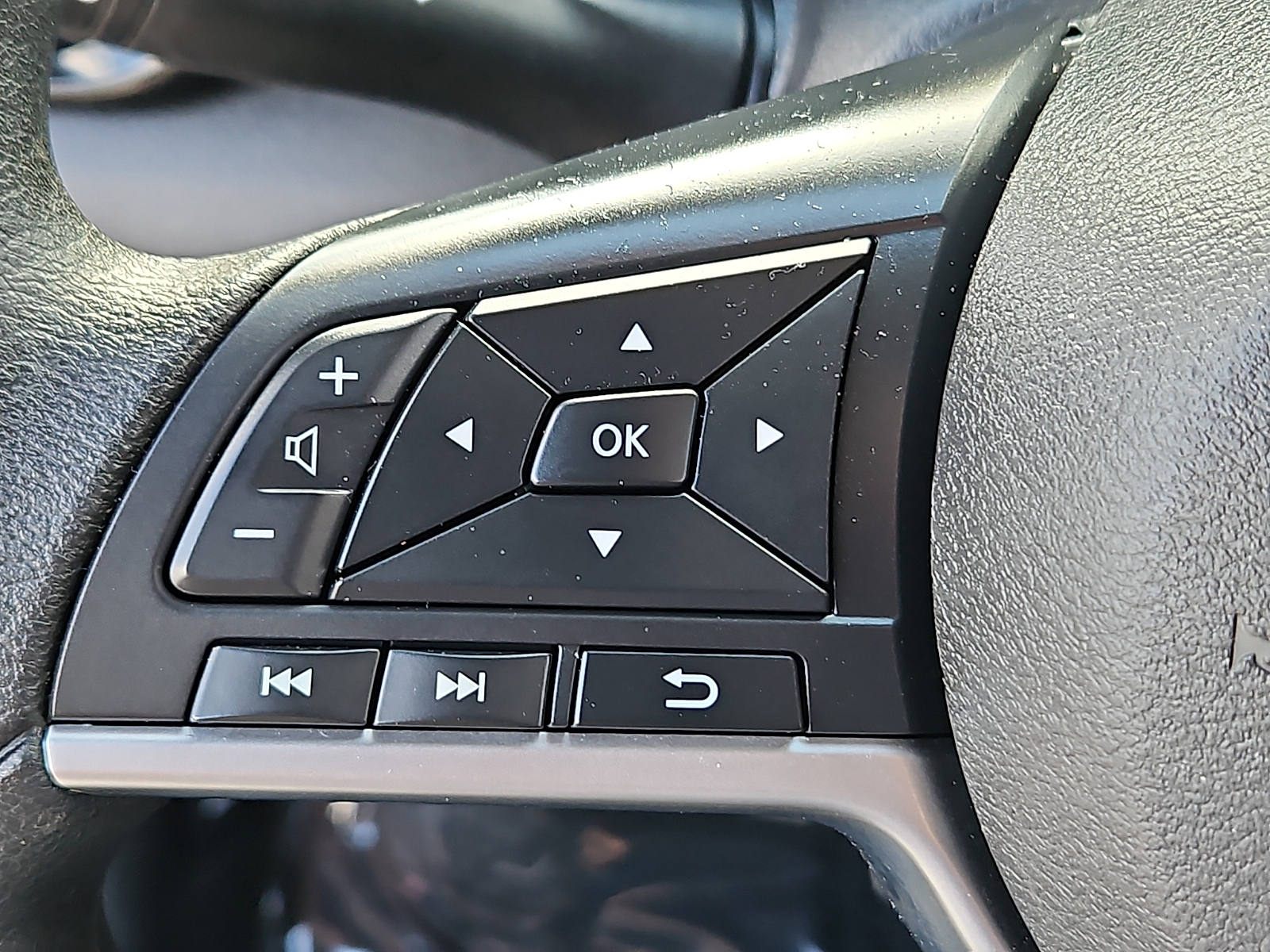 Used 2024 Nissan Sentra Sedan