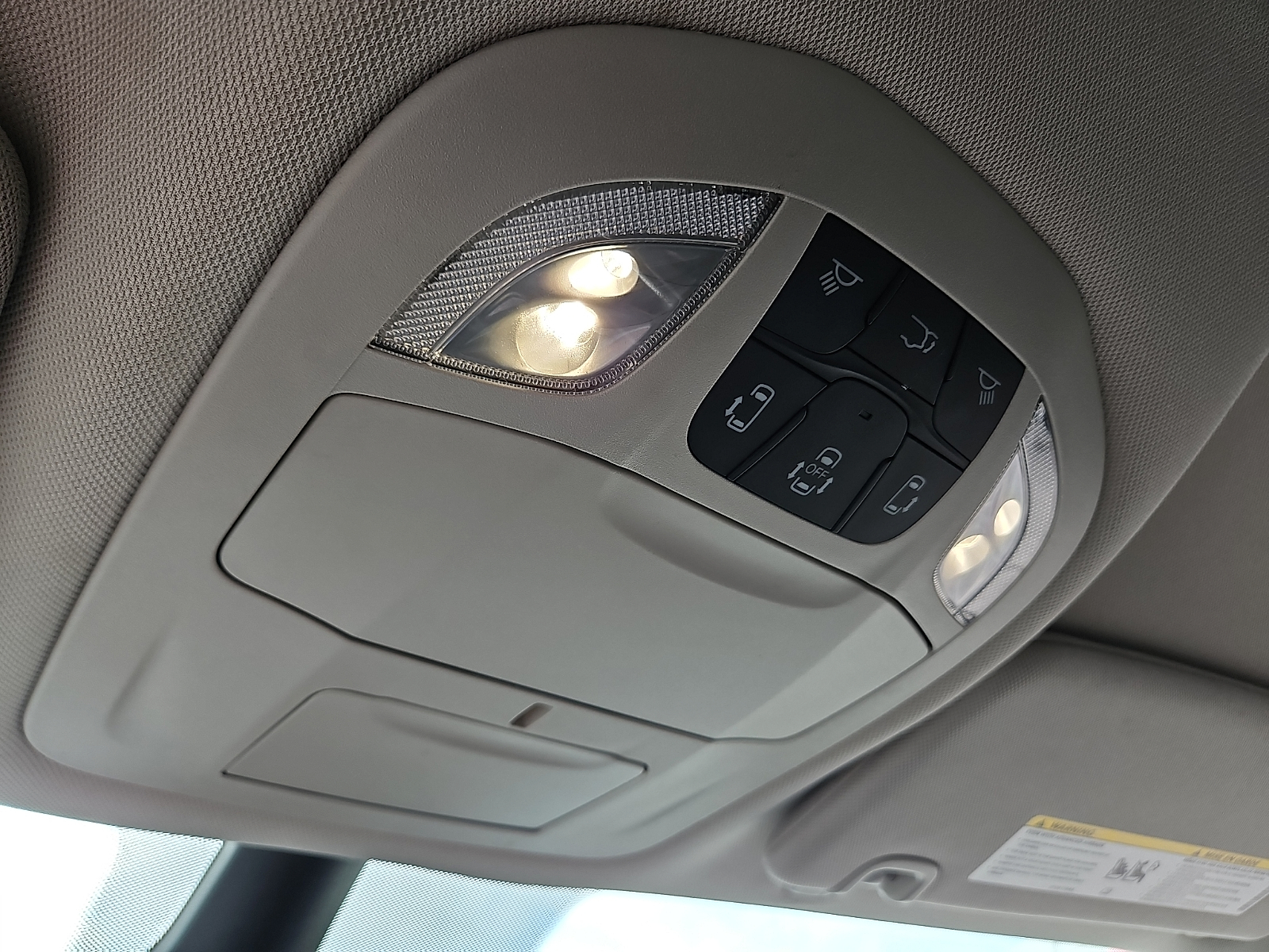 Used 2024 Chrysler Pacifica Van