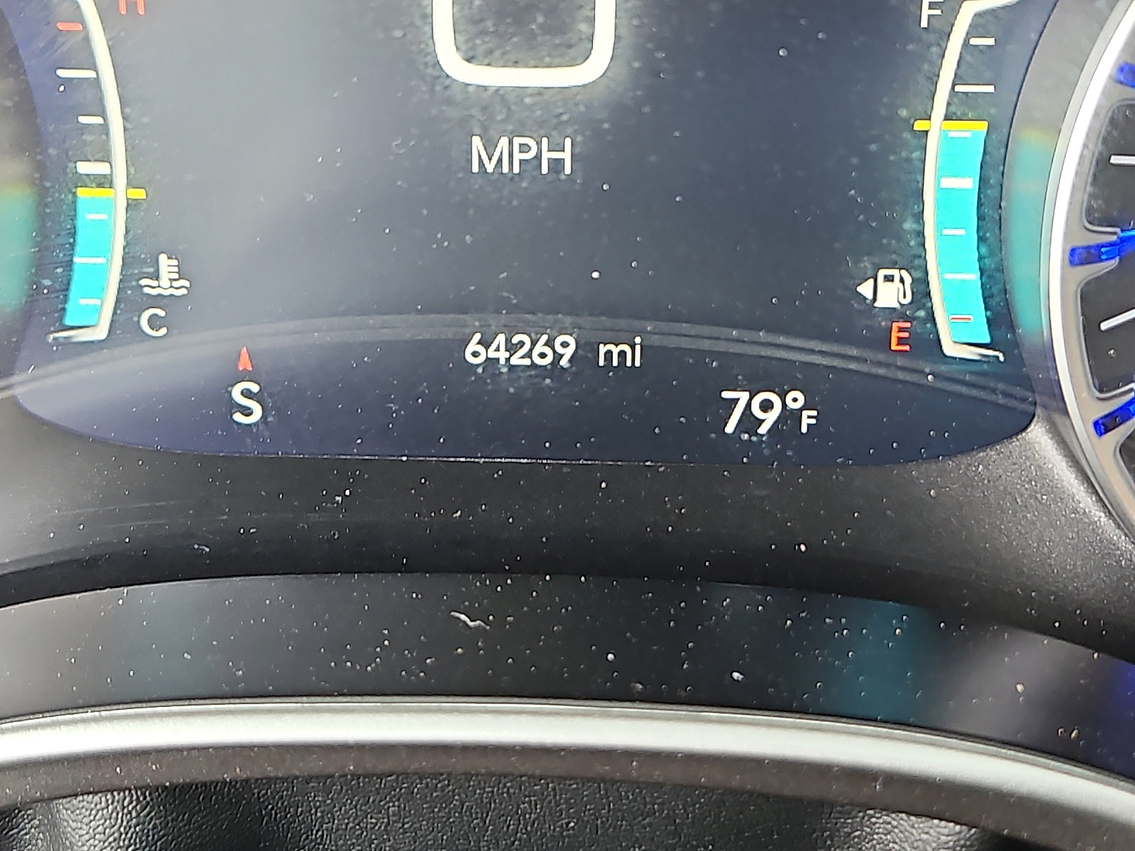 Used 2024 Chrysler Pacifica Van