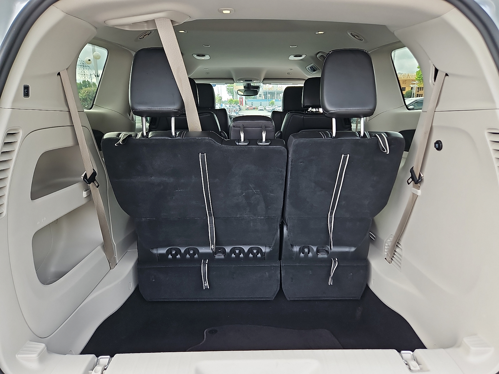 Used 2024 Chrysler Pacifica Van